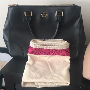 Tory Burch - Black Double Zipper Robinson Bag